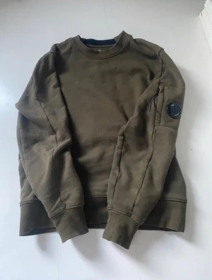 Cp Company Sweatshirt - Skick:7/10 Skriv för mer info 
