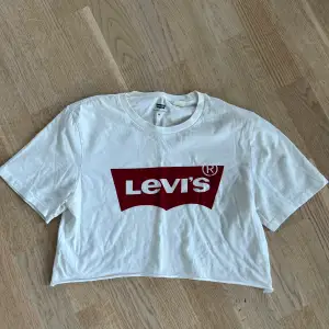 Kort t-shirts LEVIS 