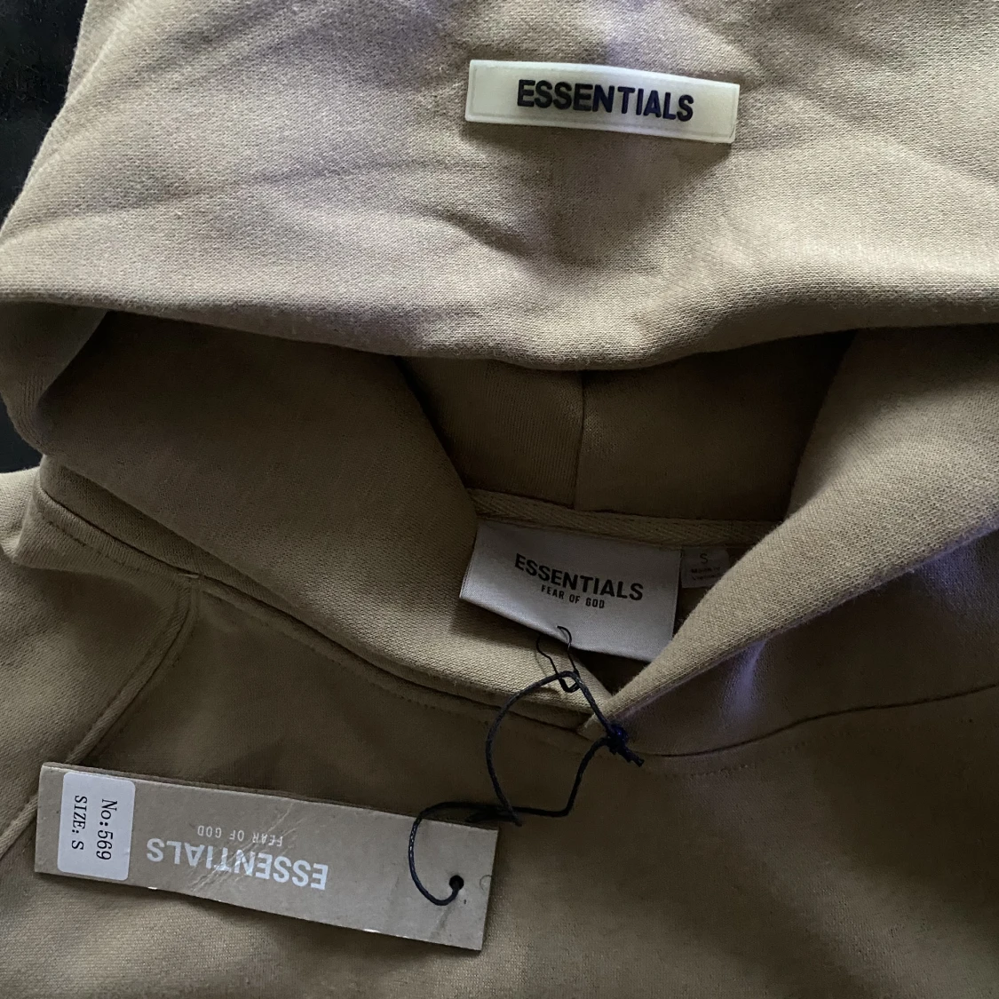 Essentials hoodie S  - 90