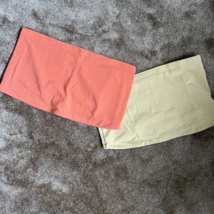 Topp - Säljer två tubtoppar från Gina, oanvända! En för 50kr båda för 80kr