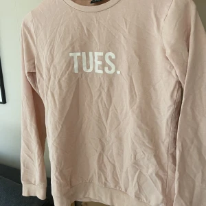 Tröja från LMTD - Ljusrosa tröja från LMTD i mjukt material❤️‍🔥