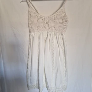 Somrig topp - Somrig topp i strl s, aldrig använd! 