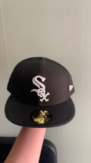White sox keps - Ja säljer min LA keps för den inte passar, den är helt oanvänd helt ny