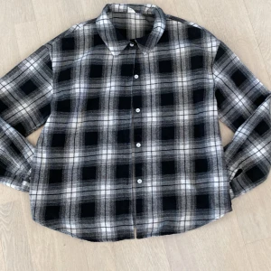 Skjorta  - Liten storlek 