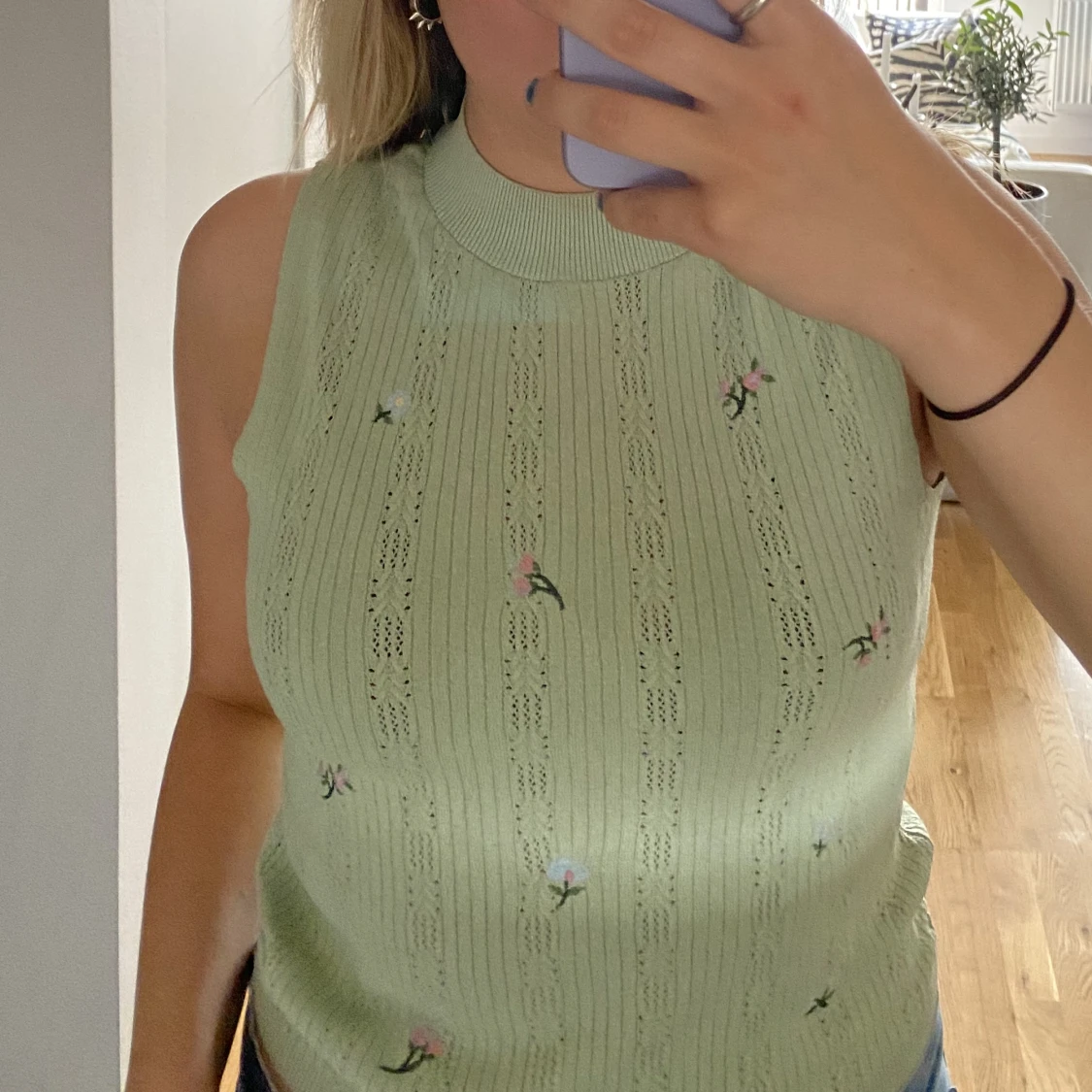 Grön broderat linne  - 90