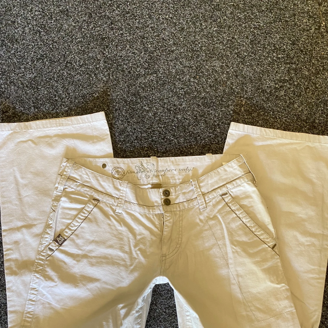 Byxor med vida ben - 90