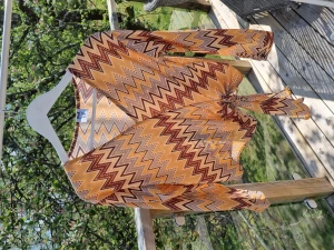 Stajl Zigg zagg blus  - Ny blus ftån Stajl. Storlek onesize. Tippar på ca S - L i storlek. Rökfritt hem men har hund. Skickar spårbart 59:- 