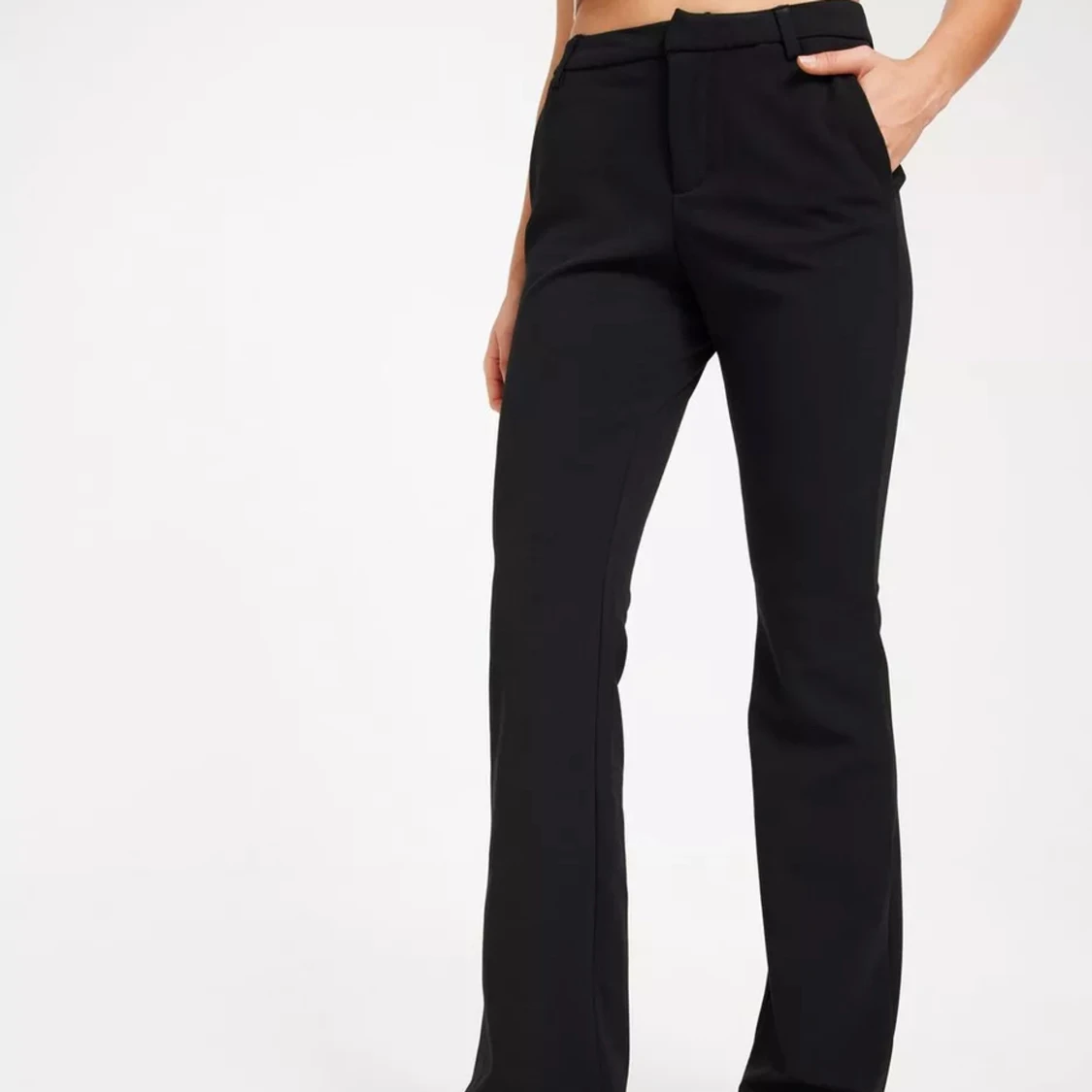 Mid Flared Kostymbyxor 