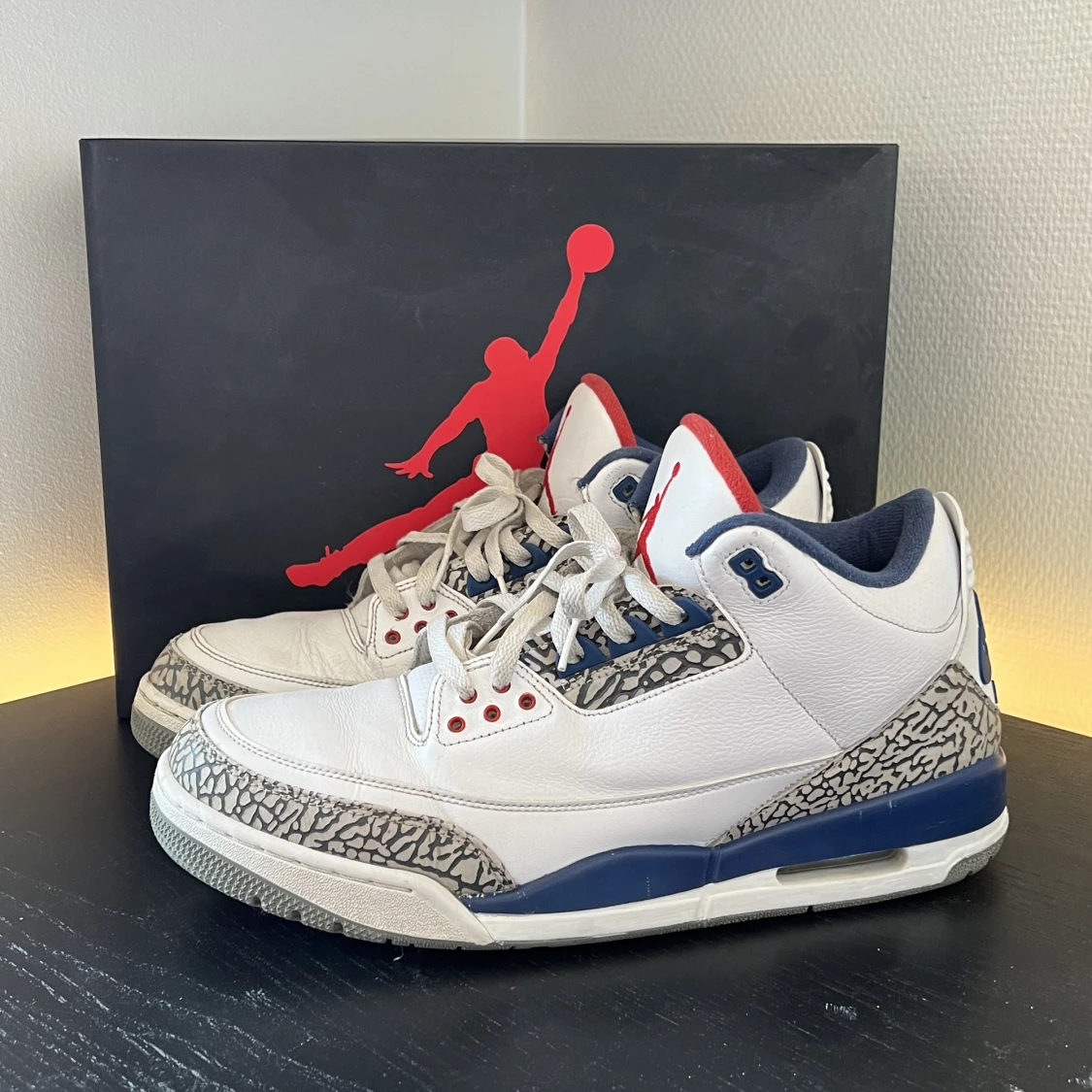 Air Jordan 3 Retro OG True Blue