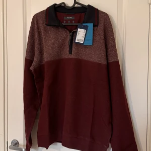 Pierre cardin - Helt ny! Storlek M  Pris 800kr  Pris i affären 1500kr