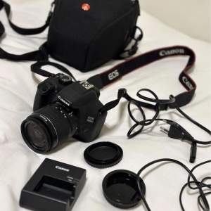 Säljer min kamera som jag knappt använt för 4500kr finns i södertälje/eskilstuna. den är so helt ny