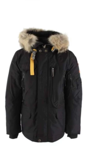 Parajumper vinterjackor - Säljer en vinterjacka för ett bra pris, båda jackan är äkta och i nyskick men den har inte päls annars är den felfri, möts upp i Stockholm, vid snabbaffär kan pris diskuteras 