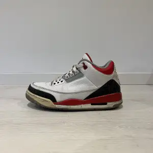 Jordan 3 fire red Storlek 41 Inget kvitto ingen låda