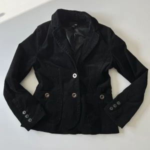 Svart jacka - Svart manchesterkavaj / jacka 🖤 Skriv privat för mer bilder! 