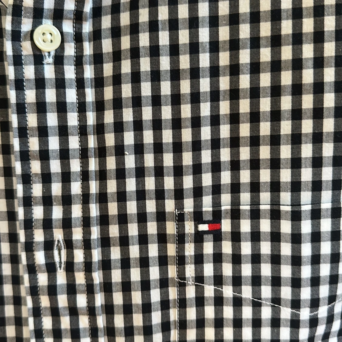 Rutig svartvit skjorta - 91