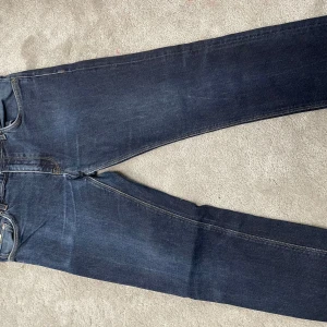 Hugo Boss jeans - Hugo boss jeans Skick 8/10 Stl 34/30 (små i stl)