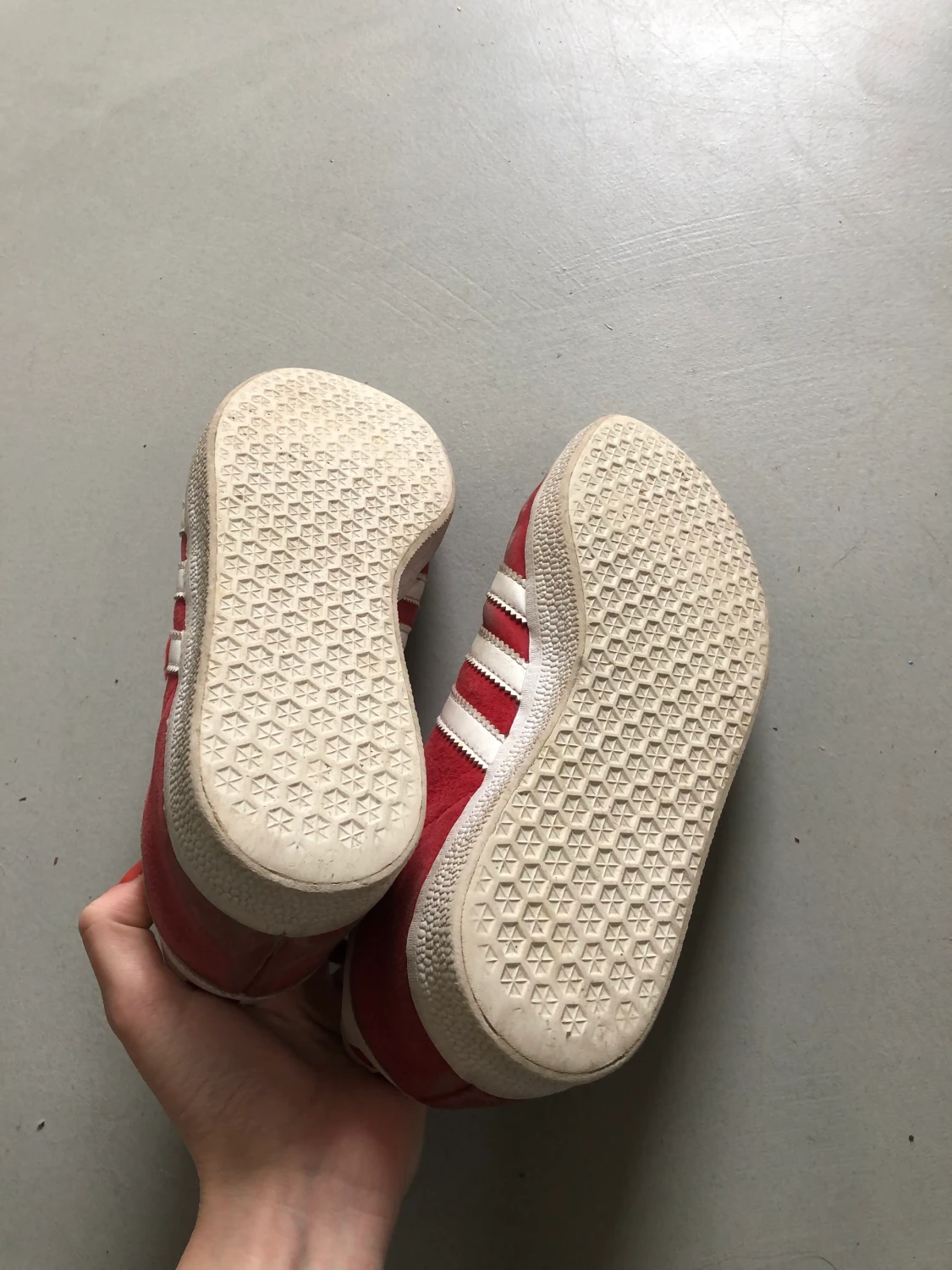 Adidas gazelle röd - 90