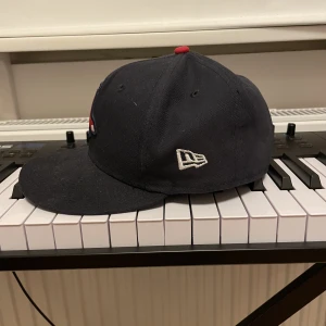 New era fitted Red sox keps - Storlek: 7, 1/4; 57,7cm