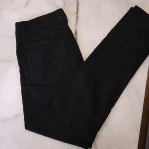 Herr jeans - Kill jeans svarta ny skick tiger of sweden