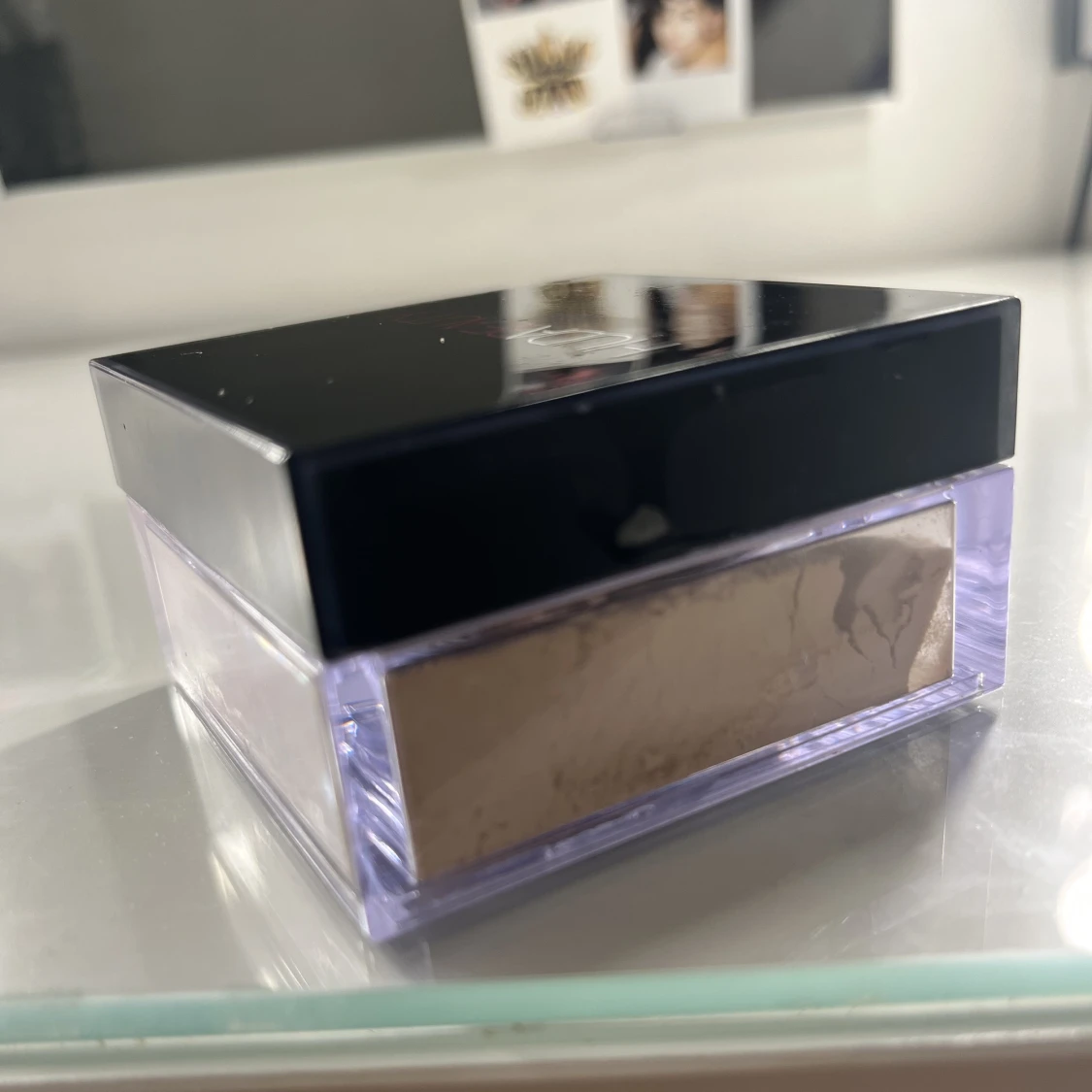 Huda beauty loose setting powder - 91