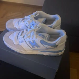 New Balance 550 - Köpare står för frakt 🚚  Bara att skriva vid frågor