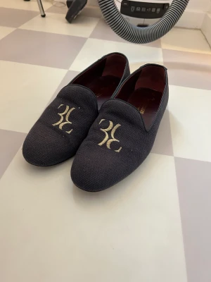 Billionaire loafers - Loafers med mongram