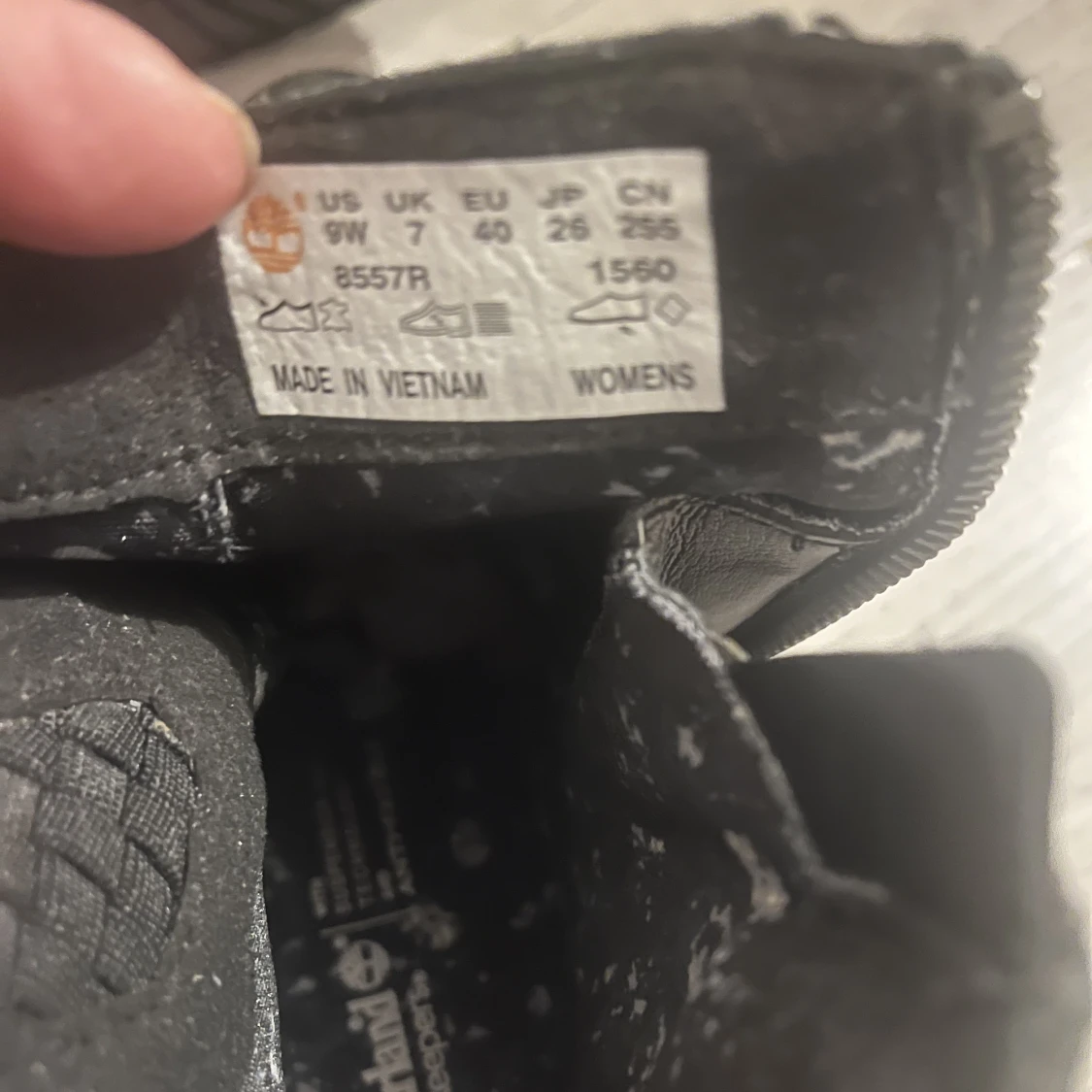 Ett par fräscha Timberland klackar i storlek 40, har inte använts  - 90