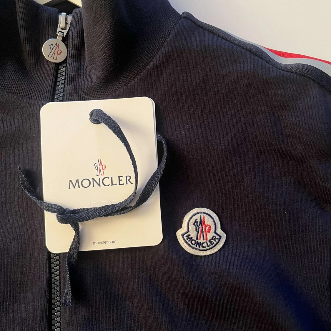 Moncler tröja  - 90
