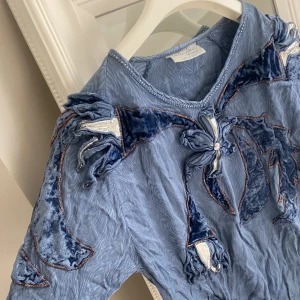 Blus  - Unik blus i storlek S eller M