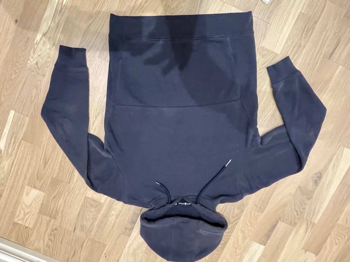 Sail Racing hoodie storlek L