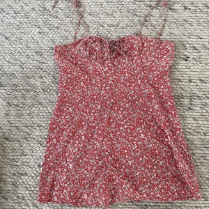 Kortklänning - Fin klänning köpt i Australien. 