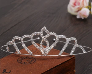 Strass/Kristll Brudkrona  - 89kr/st  Frakt 49kr