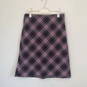 Kjol - Size: S/M \ 38