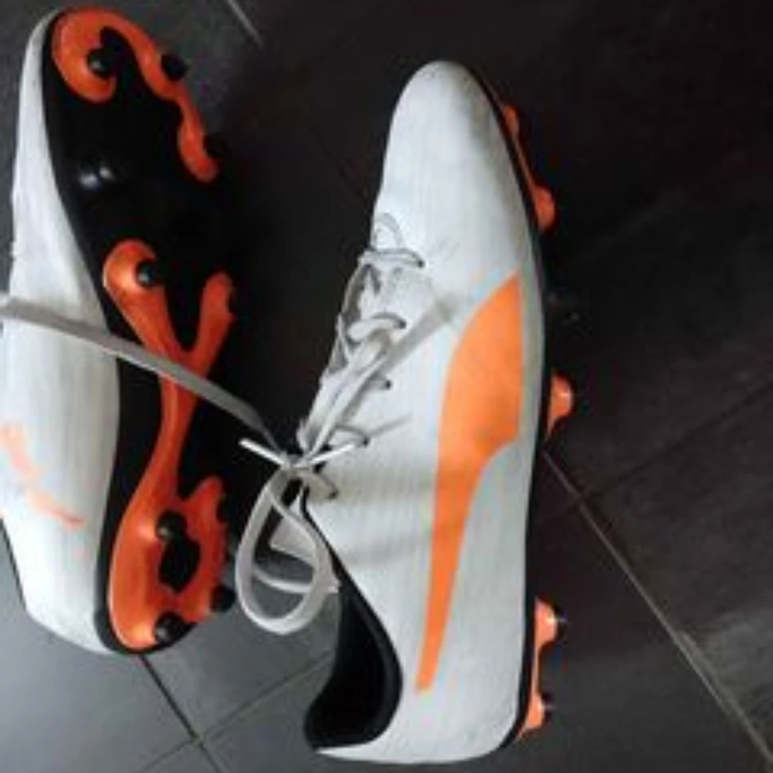 Fotbollsskor storlek 36 - 1