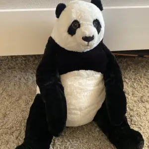 En mjuk panda nallebjörn 