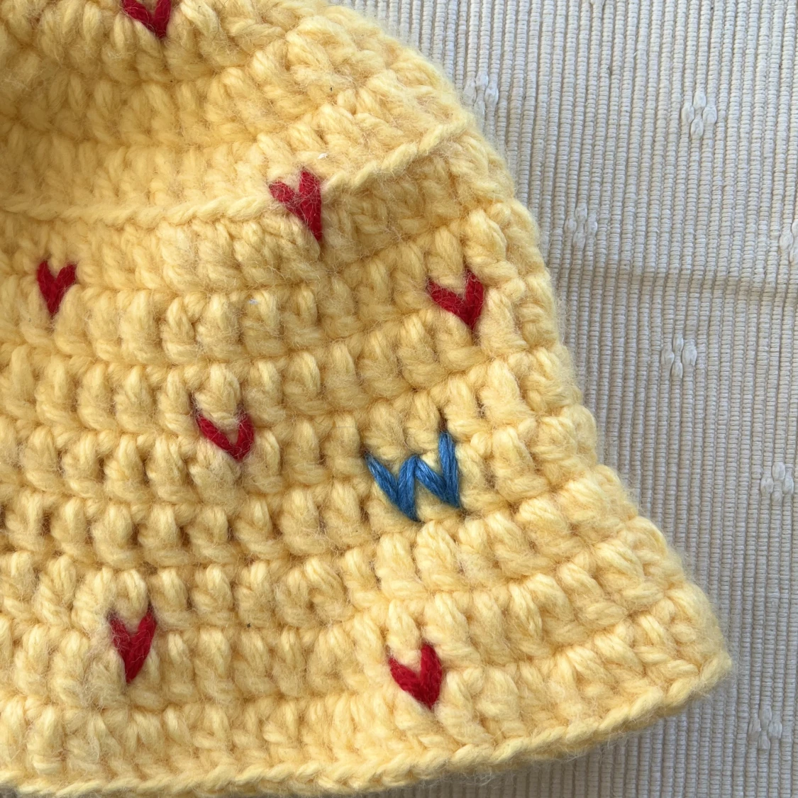 Virkad fiskarhatt - 90