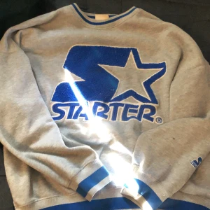 Starter tröja - Skit snygg tröja köpt på pull&bear Pris kan diskuteras 