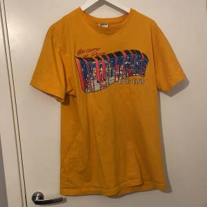 Billionare boys club - Väldigt svår hittad tröja. Lite liten i storleken. Skickad till mig från Californien av en nära kompis. 