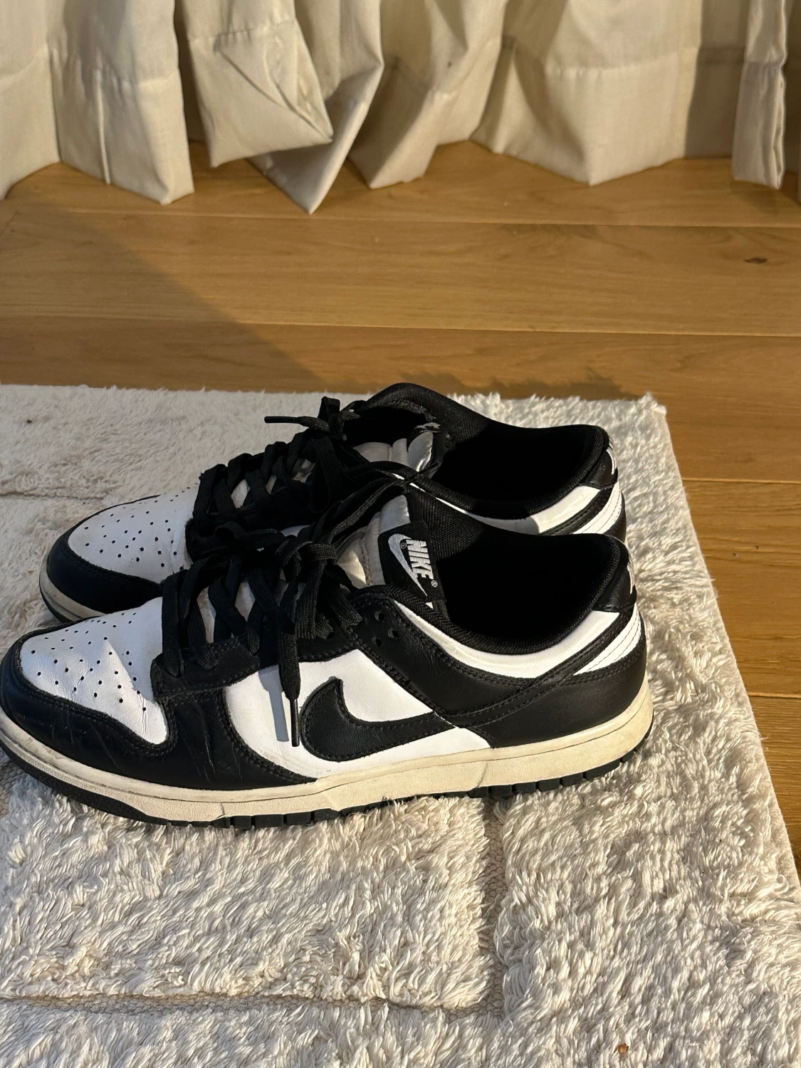 Nike panda dunks  - 90