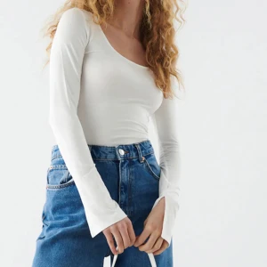 Gina tricot top - Fin topp från Gina tricot, använd tre gånger. Orginalpris: 200💕