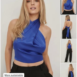 Blå topp - Blå topp från NA-KD, strl. 36. Oanvänd. Super skönt material och underbar färg.