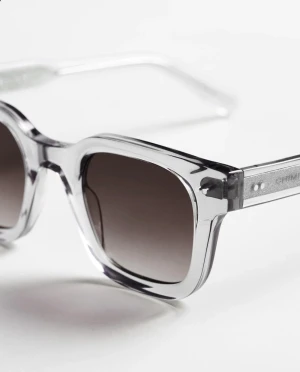 Chimi 04  - Näst inttill oanvända chmi 04 i färgen grey. Kvitto oxh orginal packetering finns med. Inget fast pris, kan också  tänkas byta mot en annan förg eller modell. Hör av dig vid intresse!☀️😝