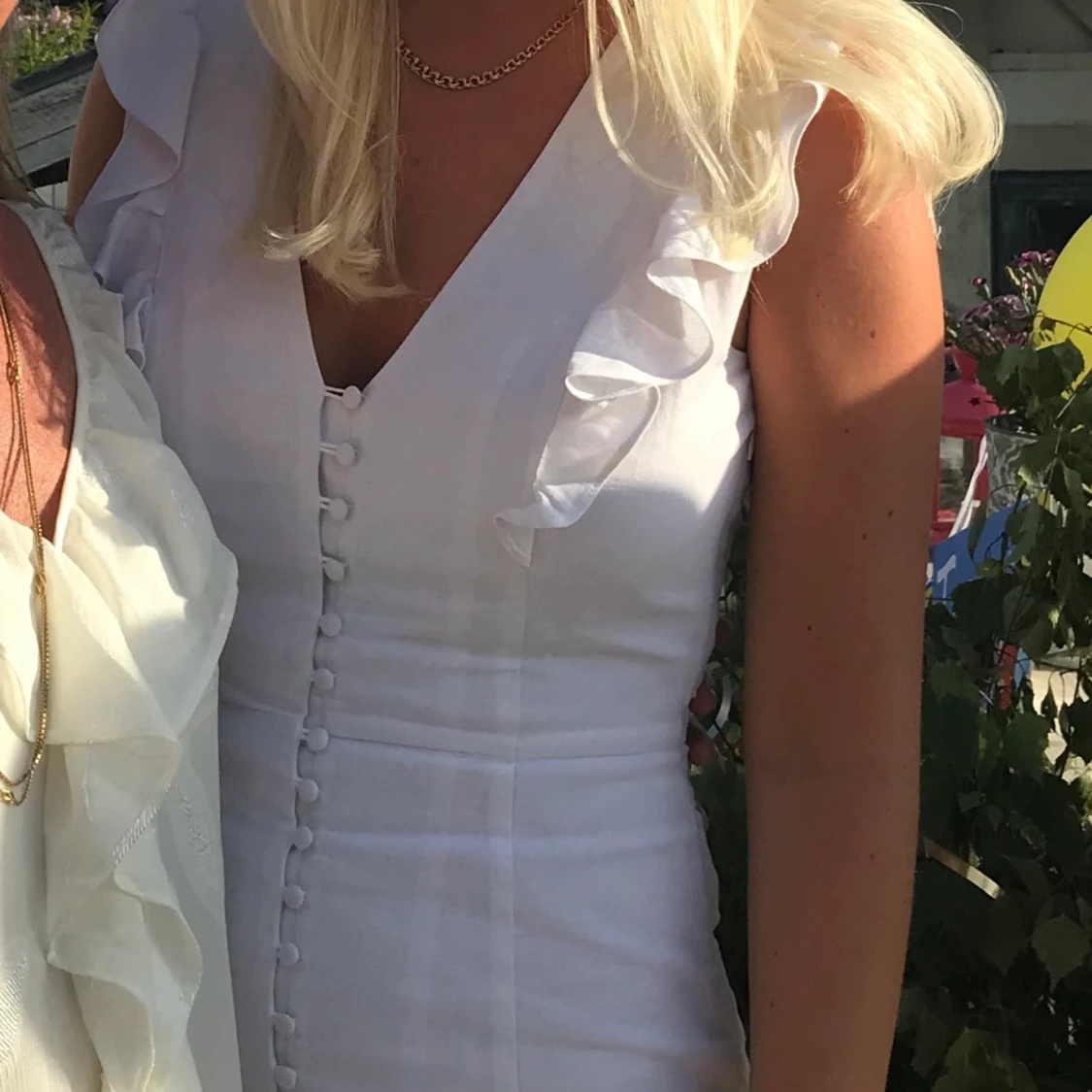 Vit studentklänning