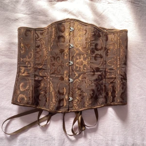 Korsett - Korsett som endast är använd en gång!