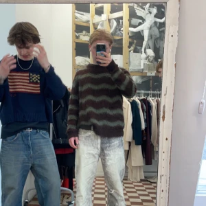 Acne studios mohair sweater - Riktigt snygg mohair från acne studios som går för 4-5 tusen Bra condition bara använd ungefär 5 gånger Skriv om ni har någon fråga😁