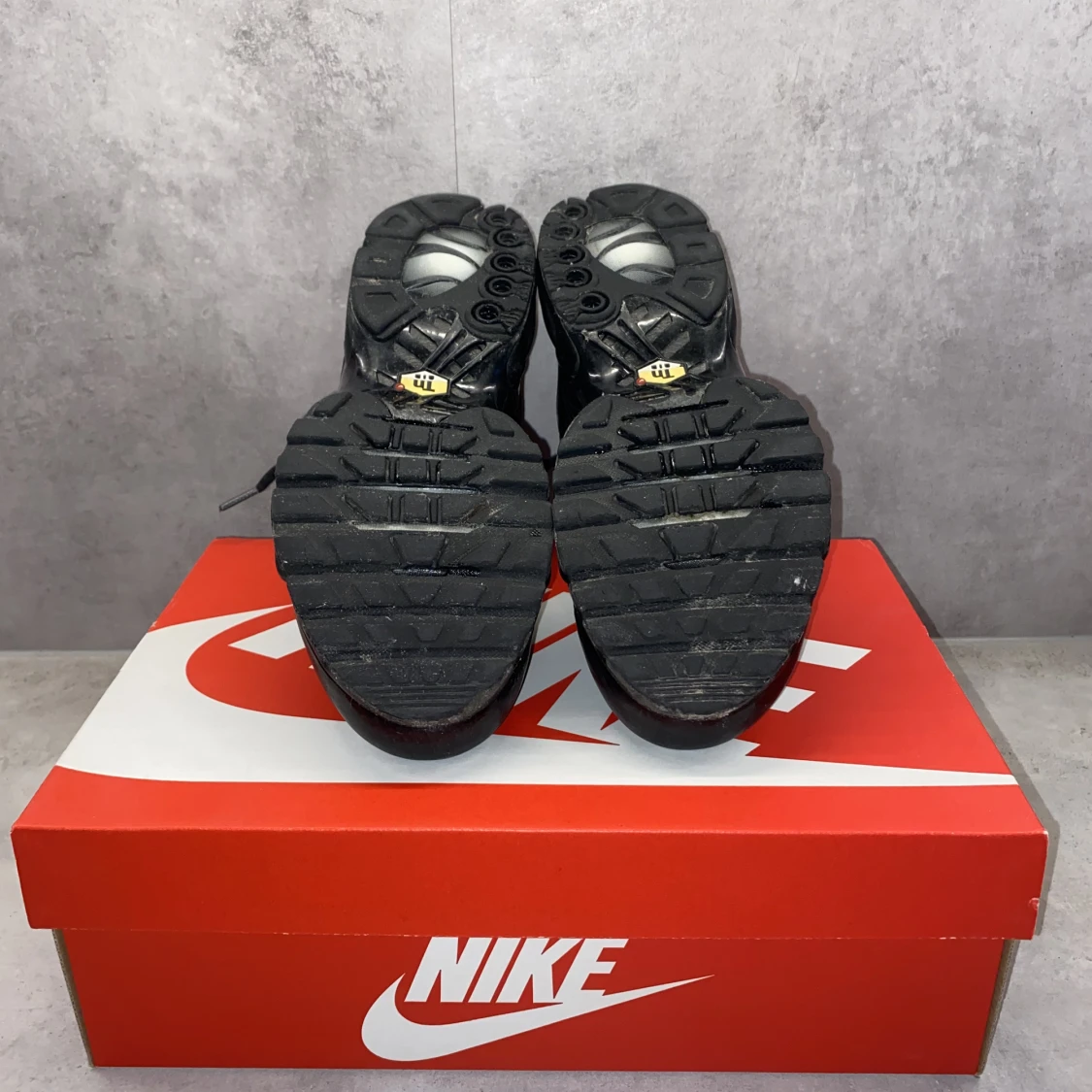 Air Max Plus Svart - 90