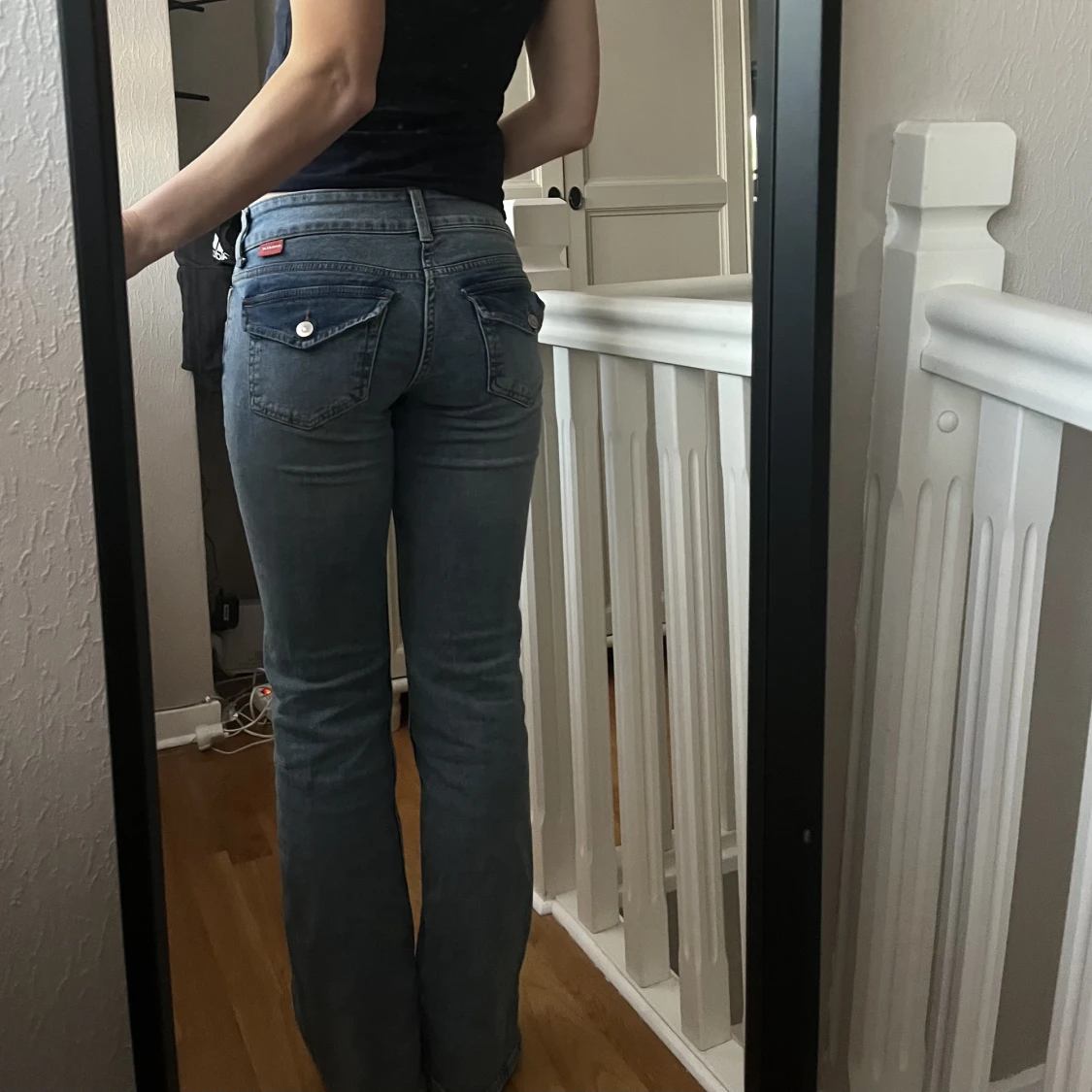 Lågmidjade jeans med fickor