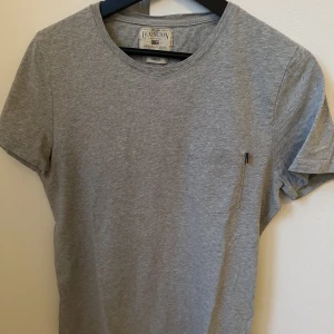 Lexington, T-shirt, Strl S - Fint skick.