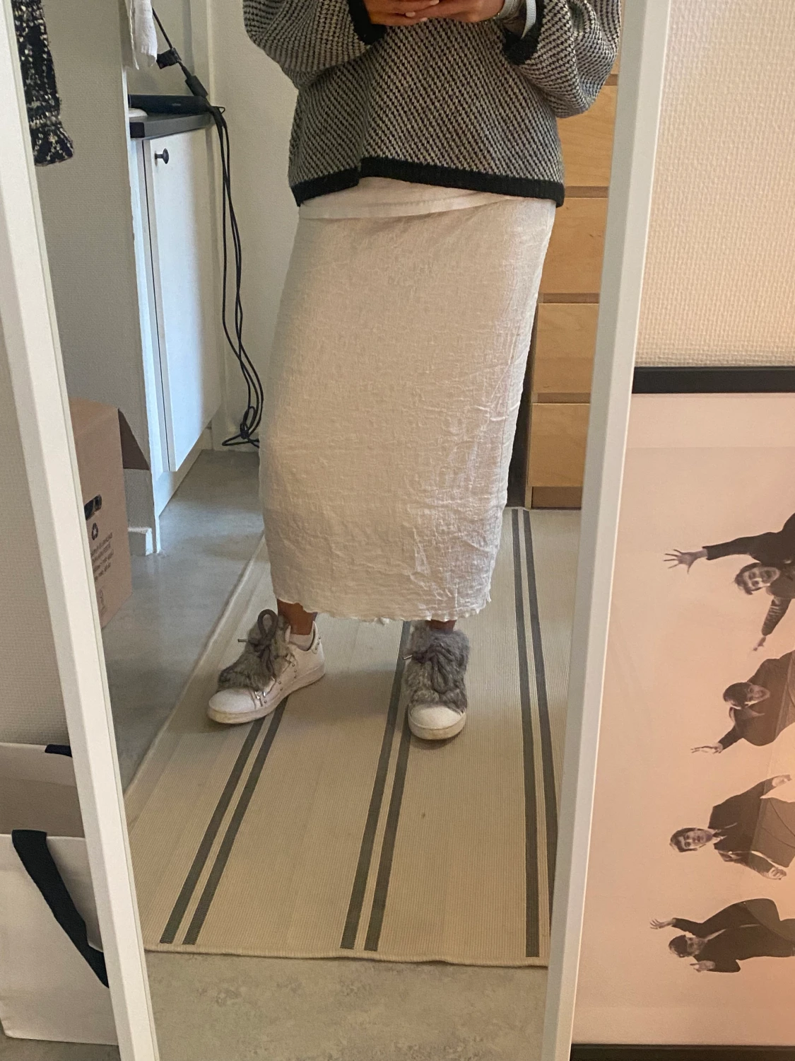 Midi Kjol från Mango  - 90