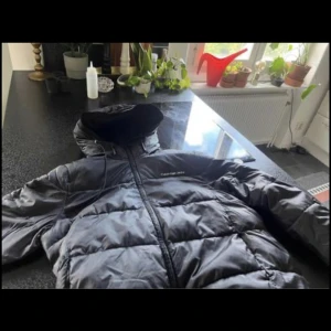 Calvin klein jeans jacka - Jacka Nypris 2300  Knappast använd 